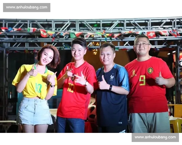 高清足球赛事直播APP下载指南畅享全球赛场精彩即时比分数据分析权威解说 - 副本 (170) - 副本 - 副本 - 副本 - 副本